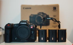 Ny Canon R5C plus tillbehör
